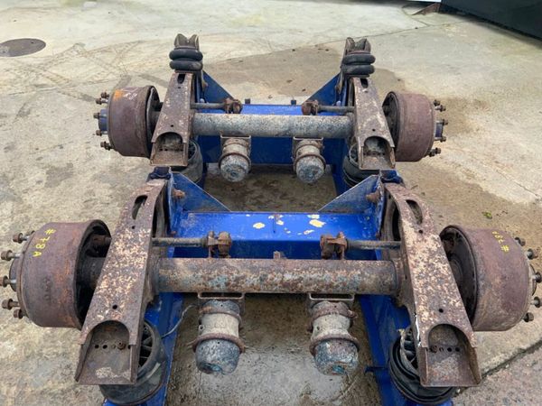 Trailer Trailer SAF Axle Trailer Bogie Assembly.. 326710584