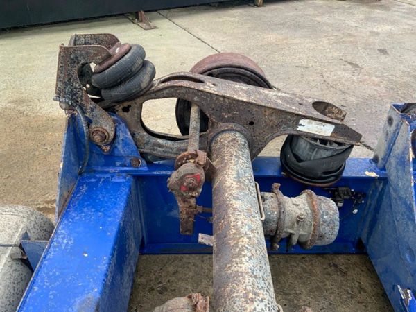 Trailer Trailer SAF Axle Trailer Bogie Assembly.. 326710586