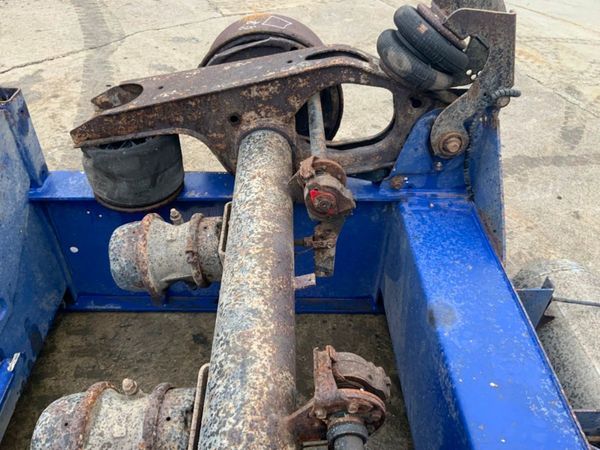 Trailer Trailer SAF Axle Trailer Bogie Assembly.. 326710587