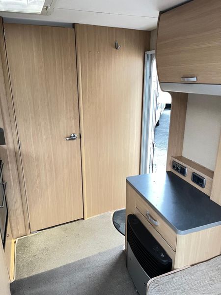 ✨STUNNING SPRITE SPORT-STYLE 2 BERTH✨ 326766518