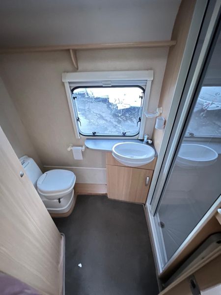 ✨STUNNING SPRITE SPORT-STYLE 2 BERTH✨ 326766532