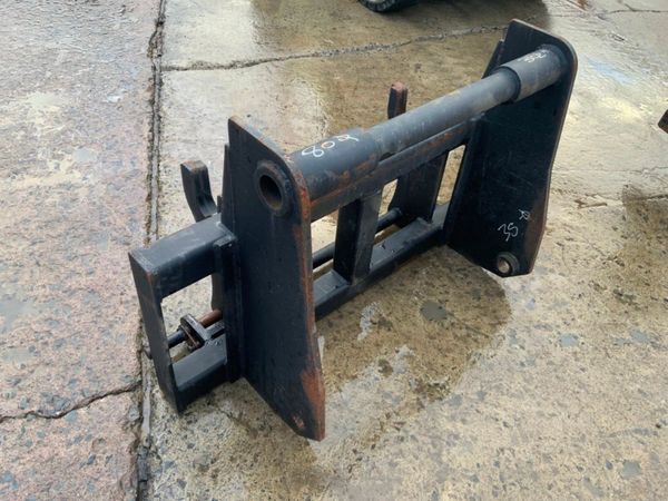 MANITOU HEADSTOCK ADAPTOR / INTERFACE..5826 326816776