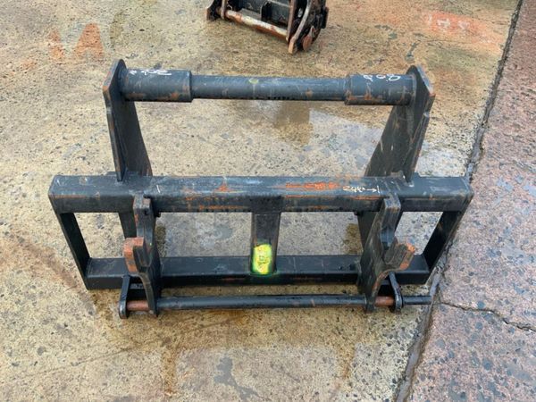 MANITOU HEADSTOCK ADAPTOR / INTERFACE..5826 326816778