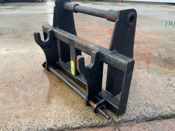 MANITOU HEADSTOCK ADAPTOR / INTERFACE..5826 326816770
