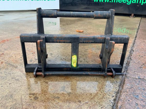 MANITOU HEADSTOCK ADAPTOR / INTERFACE..5826 326816771