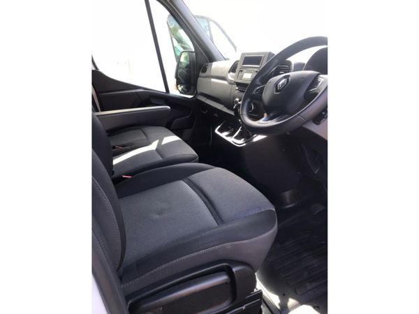 Renault Master 15ft Master Body Lowloader 327051795