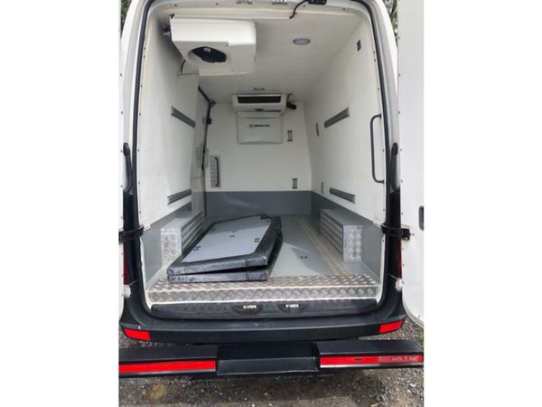 Irelands NO 1 Online VAN Provider 327051828