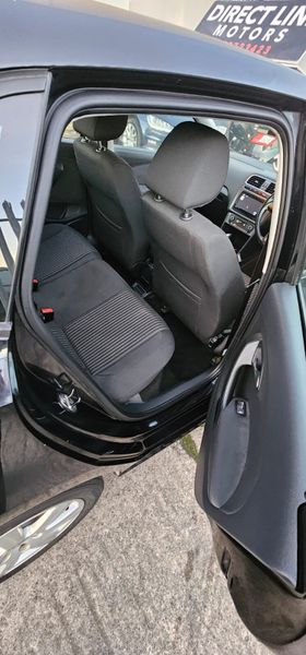 2014 Volkswagen Polo High Line Automatic 327074526