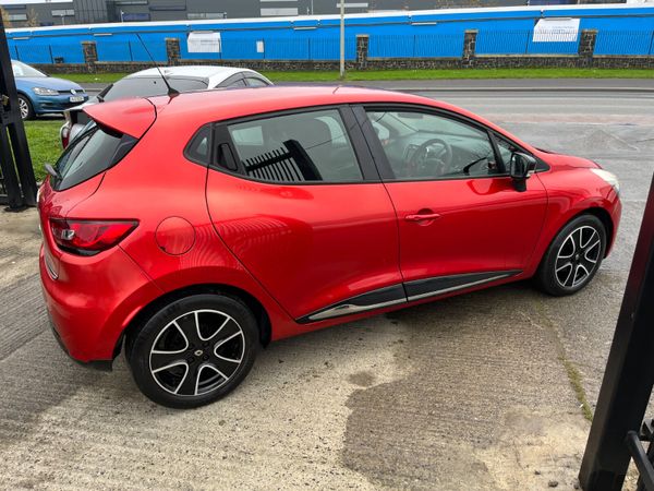 Renault Clio 2015, 1.2 5DR AUTOMATIC 327364475