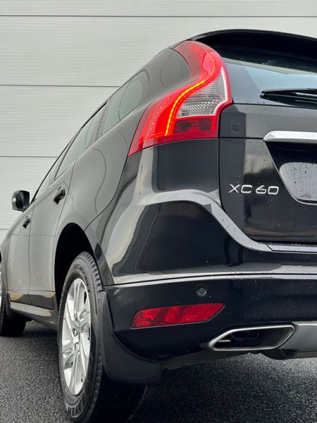 Volvo XC60 327449551
