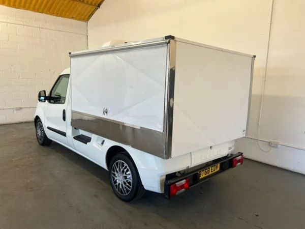2019Fiat Doblo1.3 MultiJetII HOT AND COLD CATERING 327607831