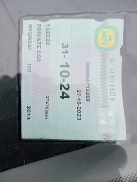 Hyundai i30 327611600