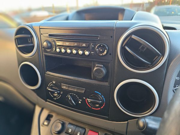 CITROEN BERLINGO // 3 SEATER // NEW CVRT 328248330