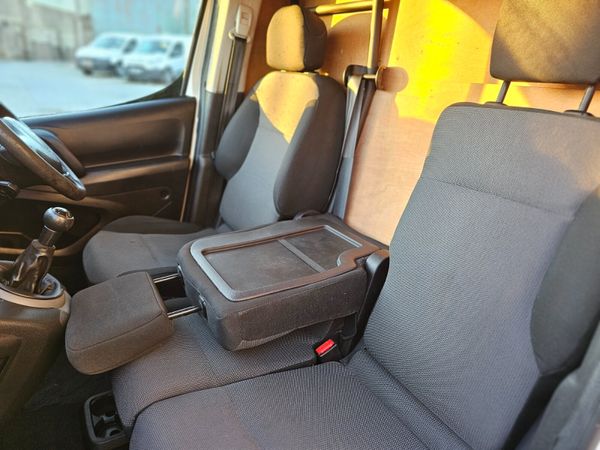 CITROEN BERLINGO // 3 SEATER // NEW CVRT 328248341