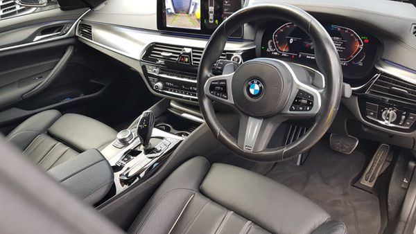 BMW 5-Series 221D MSPORT AS NEW 328270153