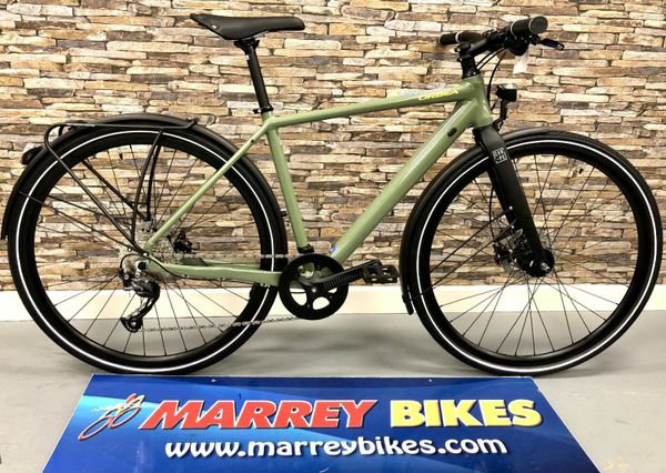 Hybrid bike done deal cheap