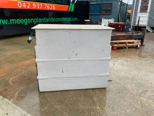 GRP WATER STORAGE TANK..... 328380372