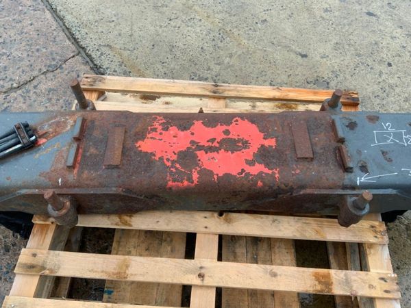 TRUCK MOUNTED HIAB JACK LEG ASSEMBLY....88 328380434