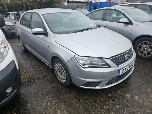 SEAT Toledo 2013 328398978