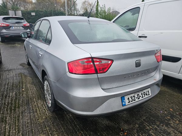 SEAT Toledo 2013 328398980