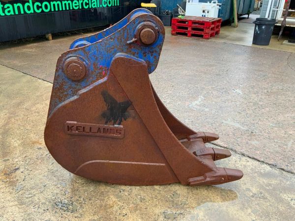 24" DIGGING BUCKET....80mm PINS........974. 328630591