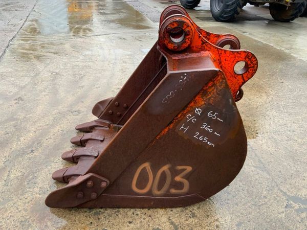 35" DIGGING BUCKET....65mm PINS........003. 328631674