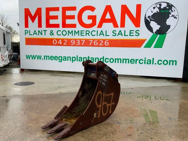 18" DIGGING BUCKET....65mm PINS....967. 328632222