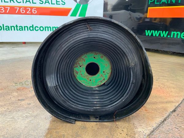 64" WIDE RUBBER CONVEYOR BELT / MATTING. 328644509