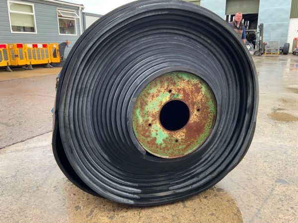 64" WIDE RUBBER CONVEYOR BELT / MATTING. 328644514