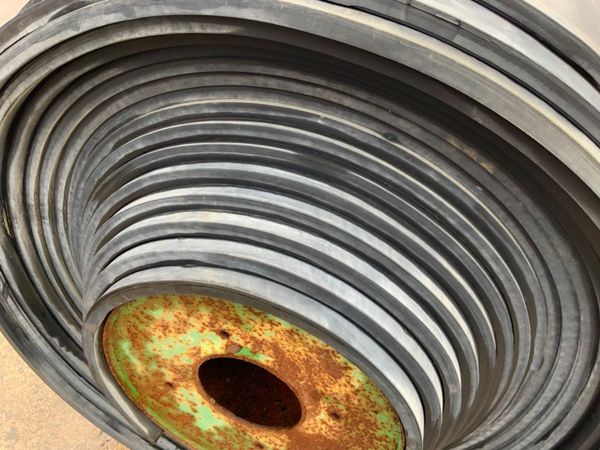 64" WIDE RUBBER CONVEYOR BELT / MATTING. 328644512