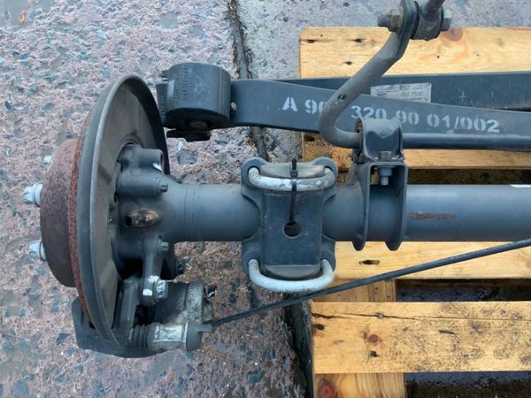 2023 MERCEDES SPRINTER REAR AXLE ASSEMBLY. 328856511