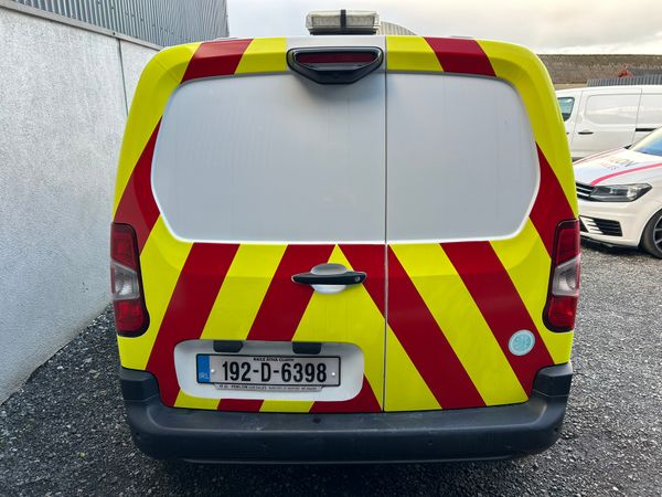 2019 Peugeot Partner 'Professional/ High spec 328929104