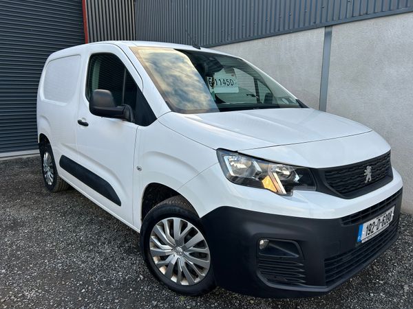 2019 Peugeot Partner 'Professional/ High spec 328929100
