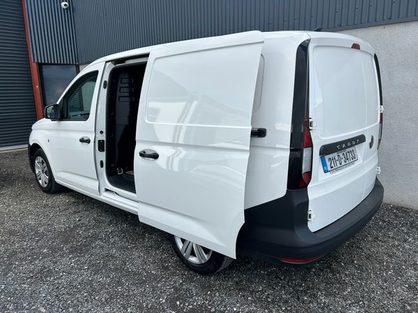 2021 New Model 'Volkswagen Caddy - Cargo 328929410