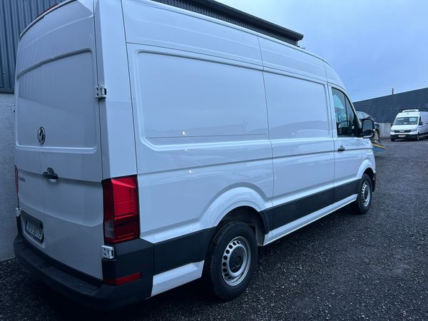 2019 Volkswagen Crafter / Medium wheel base 328929888
