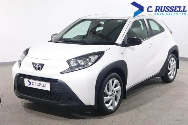 white-toyota-aygo-x-cars-for-sale-in-ireland-donedeal
