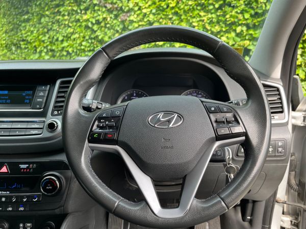 Hyundai Tucson 1.7 D Comfort Plus 329228145