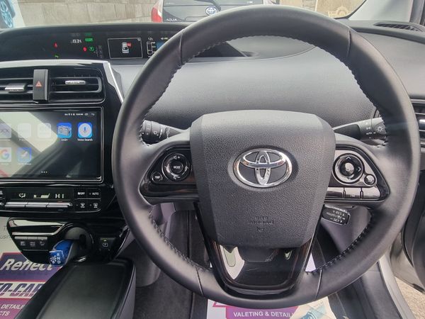 2020 Toyota Prius 1.8 Hybrid Automatic 329408616