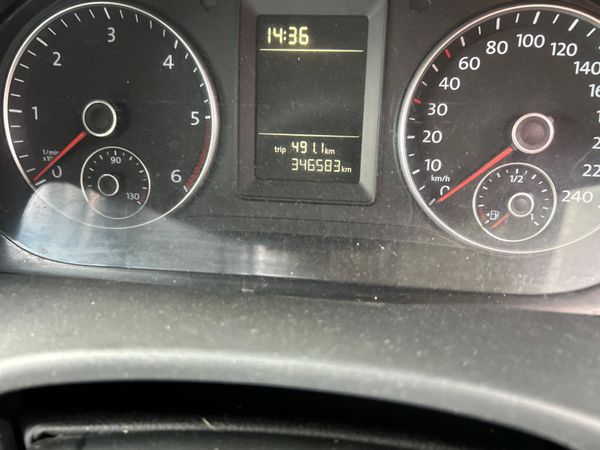 Volkswagen Caddy 2011 329907320