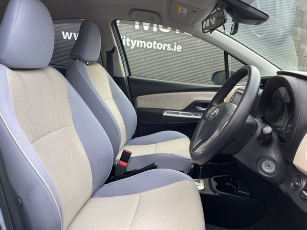 2015 TOYOTA VITZ (S1) 329916002