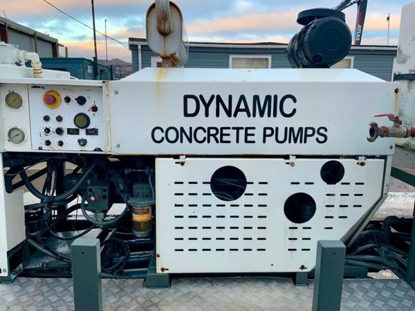 2010 MITSUBISHI CANTER CONCRETE PUMP.. 329910960