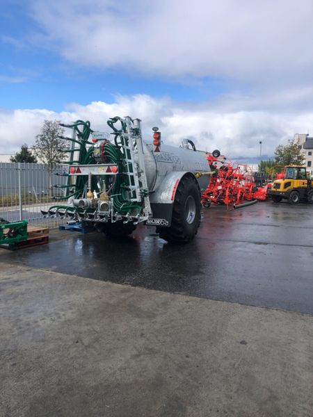 MAJOR Vacuum Tank 320000761