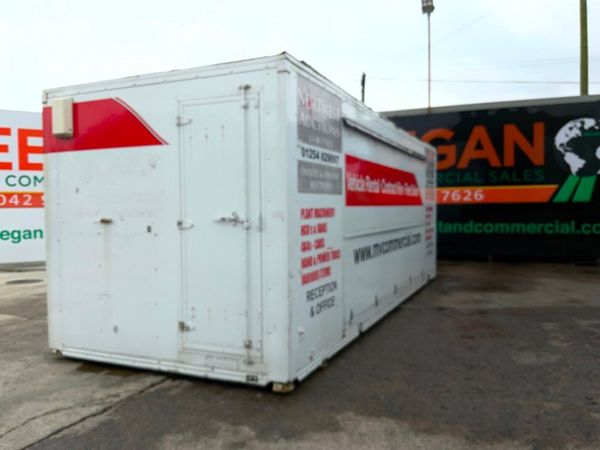 22ft EXHIBITION / OUTDOOR EVENTS BOX BODY. 320045484