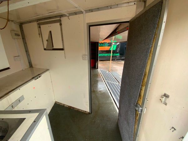 22ft EXHIBITION / OUTDOOR EVENTS BOX BODY. 320045489