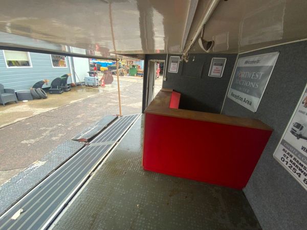 22ft EXHIBITION / OUTDOOR EVENTS BOX BODY. 320045494