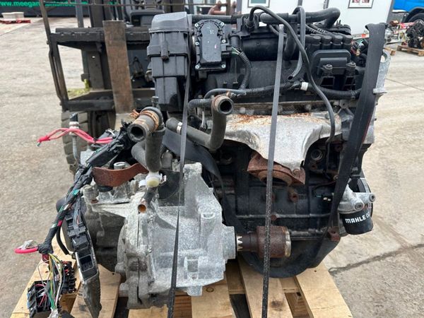 Dacia sandero engine and gearbox 320056345