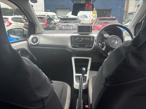 VW UP High specs 320051871