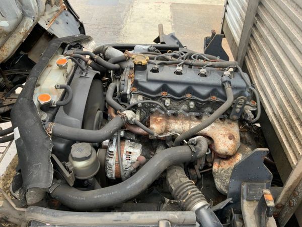 2012 NISSAN CABSTER 35.13..PARTS / SPARES. 320522770
