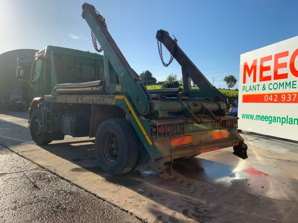2013 DAF LF55.220 CHAINLIFT SKIP TRUCK...PARTS. 320542610