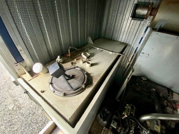10 x 8 ... SOUNDPROOF CONTAINER GENERATOR 320890323